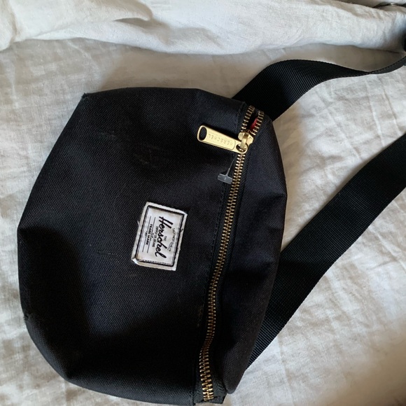Herschel Supply Company Handbags - Herschel Fifteen Hip Pack